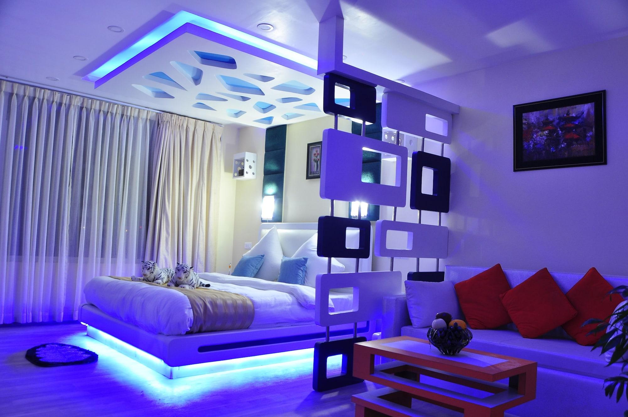Royal Penguin Boutique Hotel & Spa Katmandu Kültér fotó