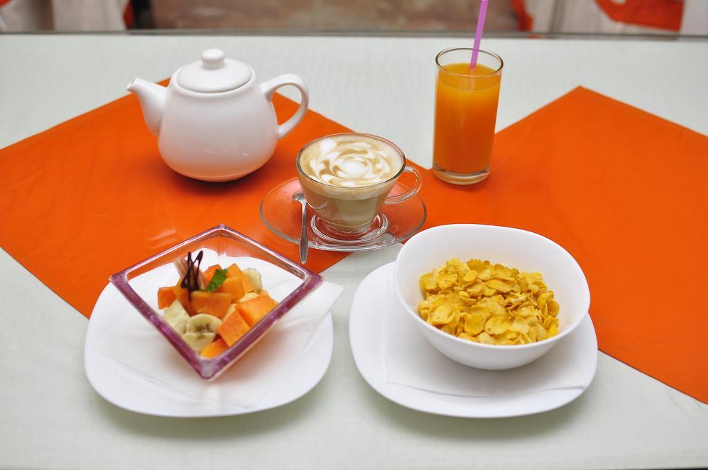 Royal Penguin Boutique Hotel & Spa Katmandu Kültér fotó
