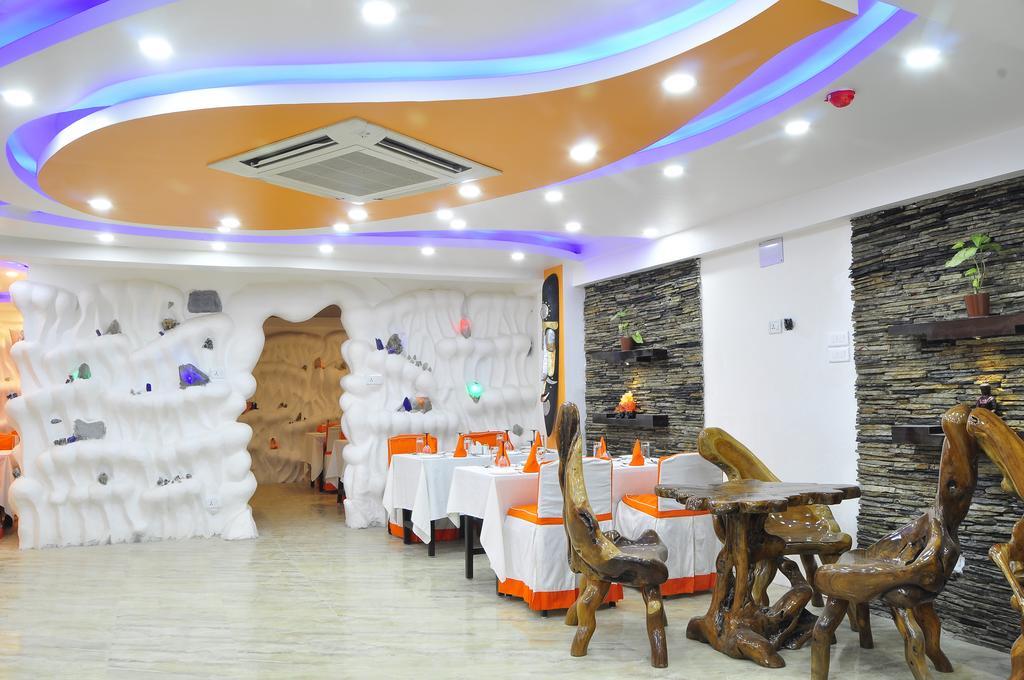 Royal Penguin Boutique Hotel & Spa Katmandu Kültér fotó