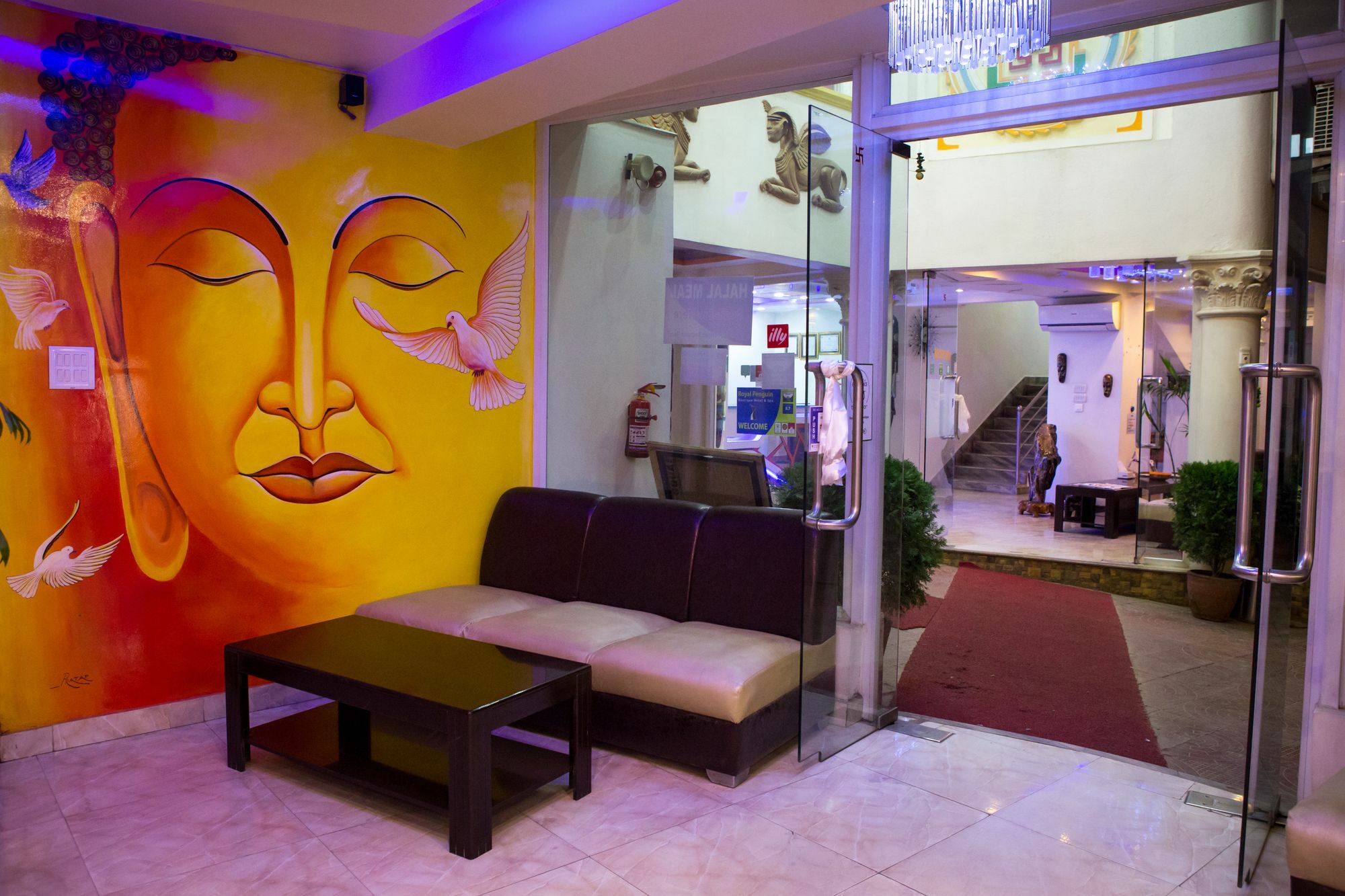 Royal Penguin Boutique Hotel & Spa Katmandu Kültér fotó